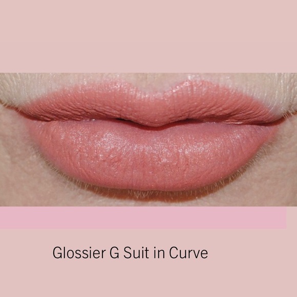 GLOSSIER G Suit Soft Touch Lip Creme CURVE - Picture 4 of 11